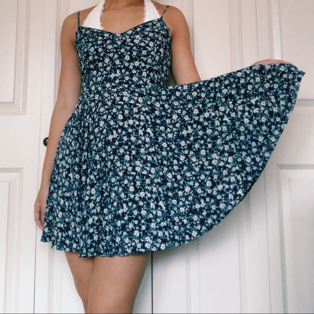 • Floral Sun Dress •